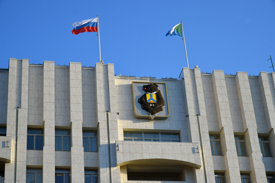 Чем кормят министров и губернаторов Хабаровского края?
