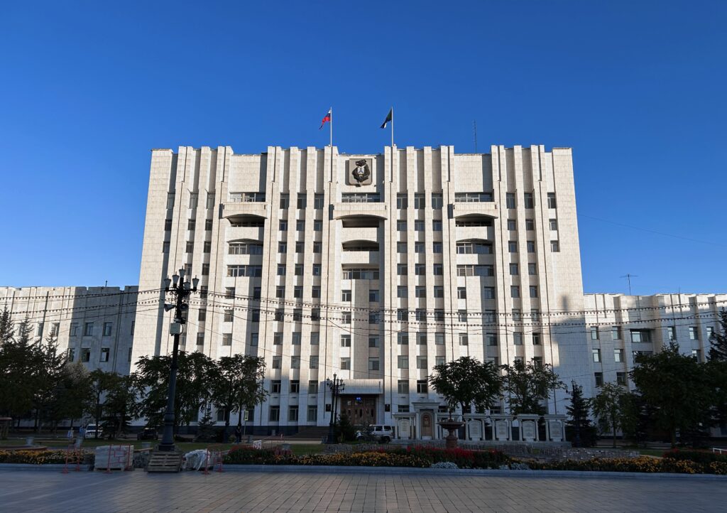 Команда губернатора Хабаровского края утвердилась более чем на 60%