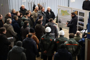 хабаровский судостроительный