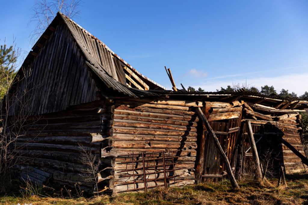 В Бурятии чиновник разрешил строить плохие дома