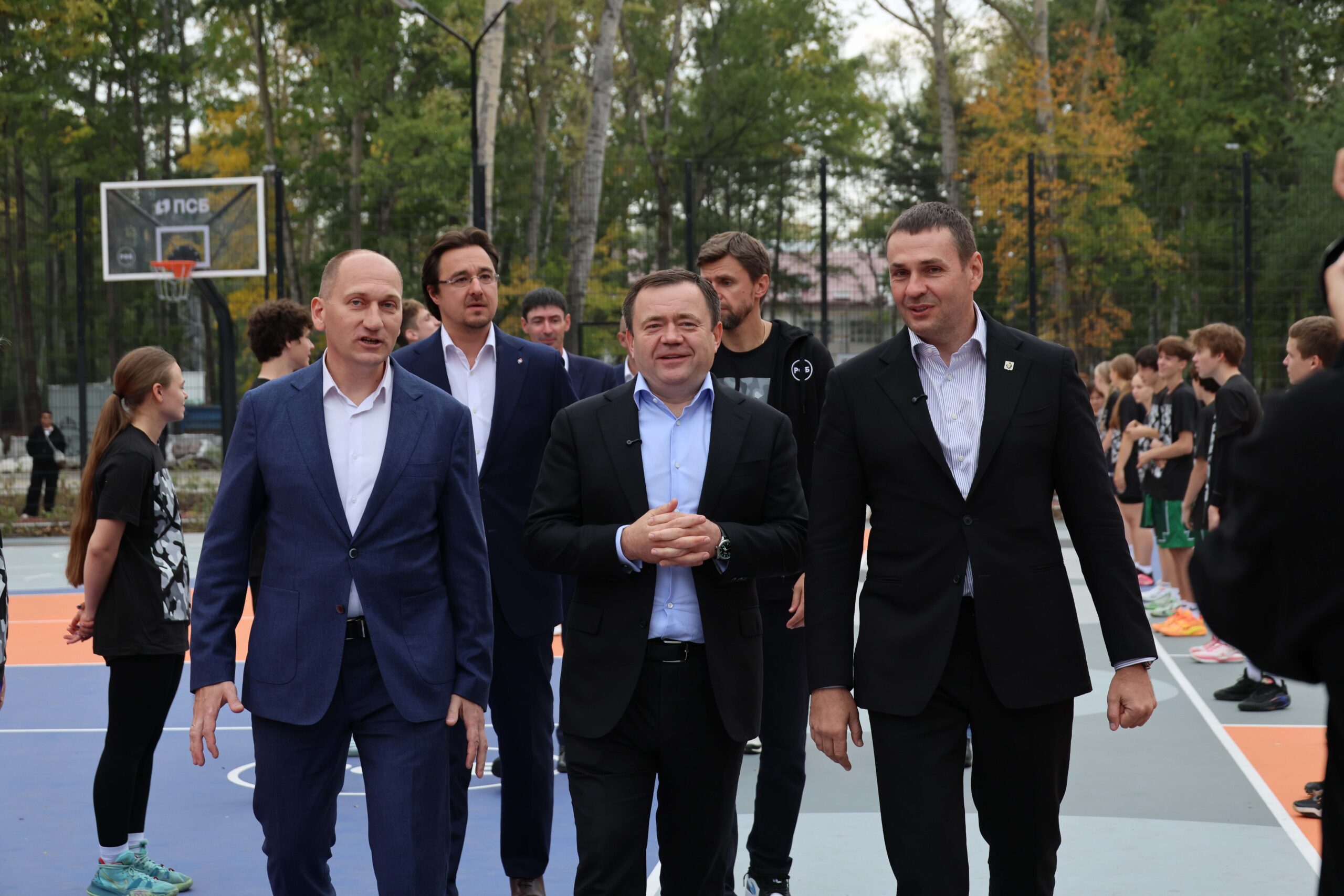 В Комсомольске-на-Амуре открылся 27-й Центр уличного баскетбола «ПСБ – Детям»